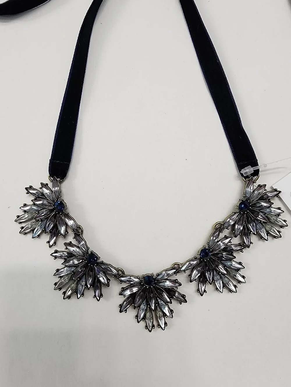 NEW! BaubleBar Smoky-Grey and Deep Navy Blue Crystal Ribbon Necklace - Picture 2 of 5